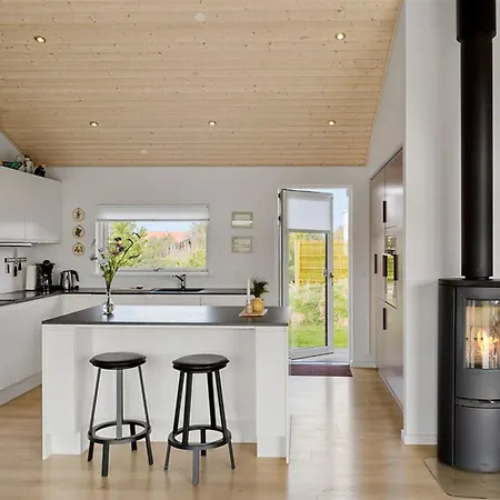Сasa de vacaciones Minka - 500m From The Sea By Interhome
